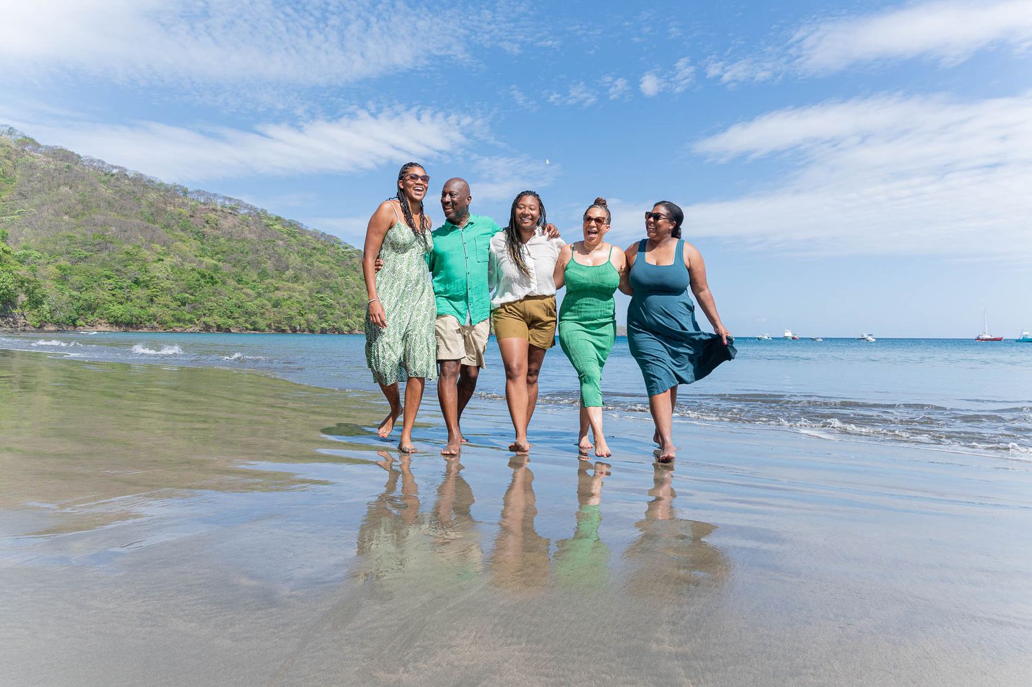 Family photo session in Hamilton Leisure, Bosque del Mar, Guanacaste, Costa Rica
