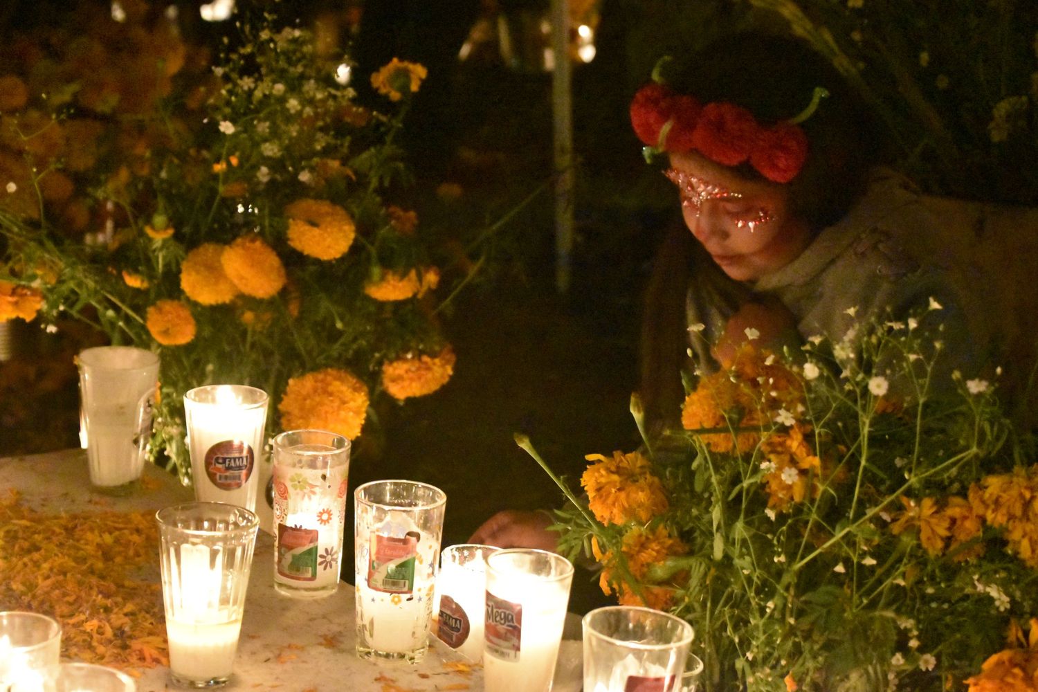 Senses fotografia dia de muertos Michoacan documental velas catrina