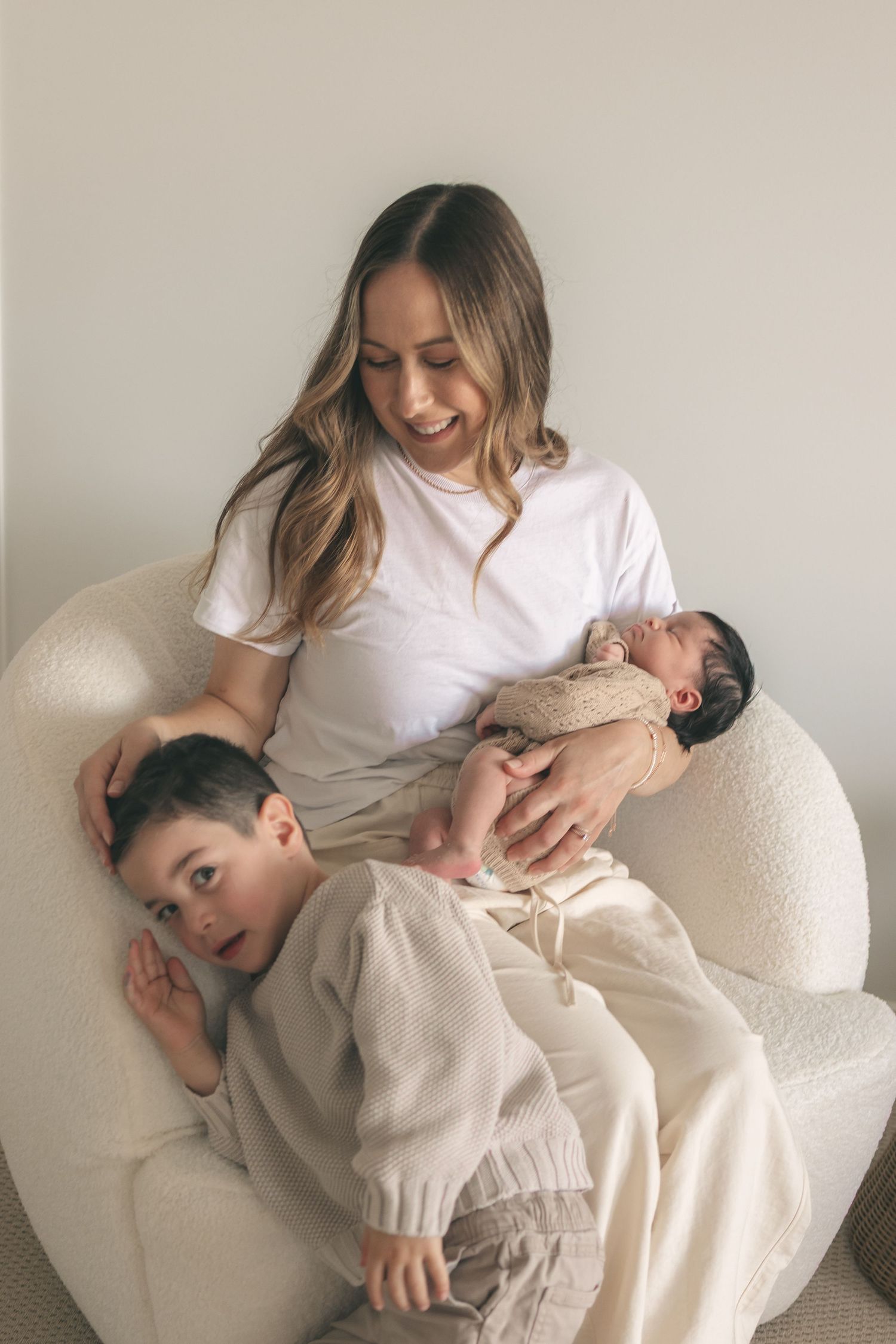 Geelong Lara Torquay Ocean Grove Barwon Heads newborn maternity pregnancy family motherhood couples photographer photography photoshoot