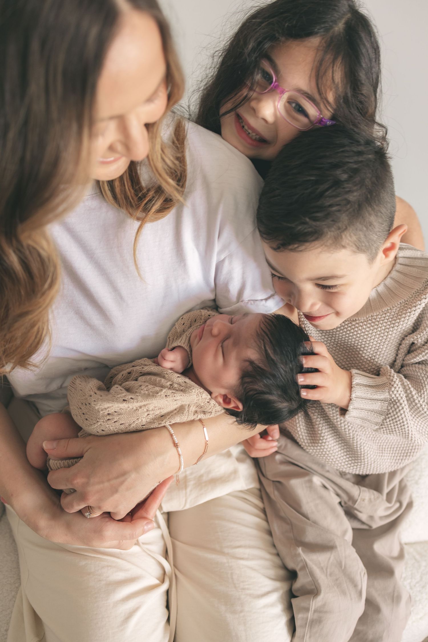 Geelong Lara Torquay Ocean Grove Barwon Heads newborn maternity pregnancy family motherhood couples photographer photography photoshoot
