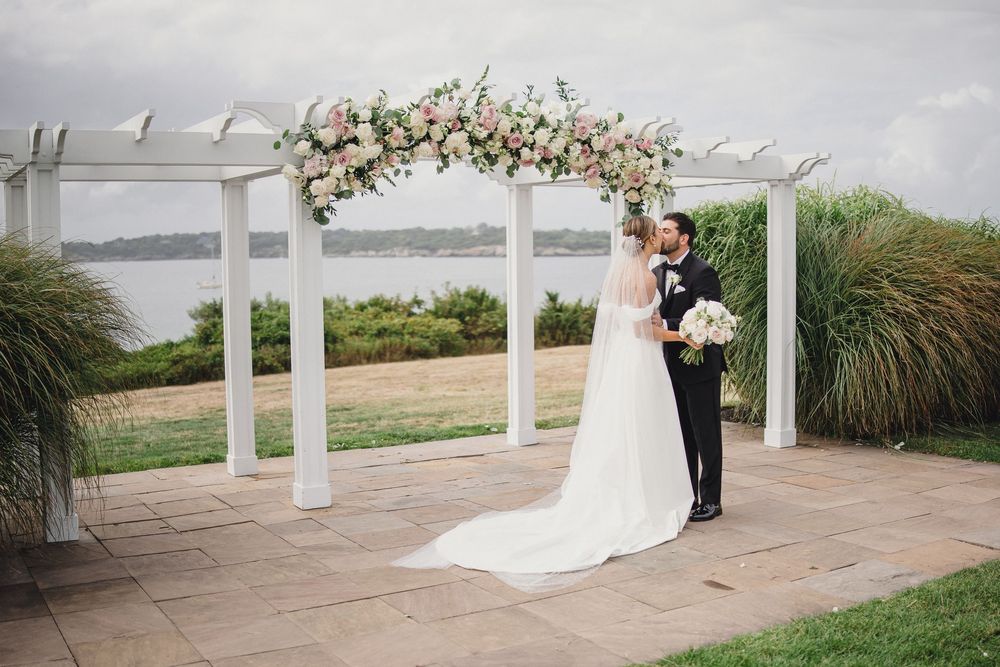 First look at OceanCliff Newport RI Wedding Photography