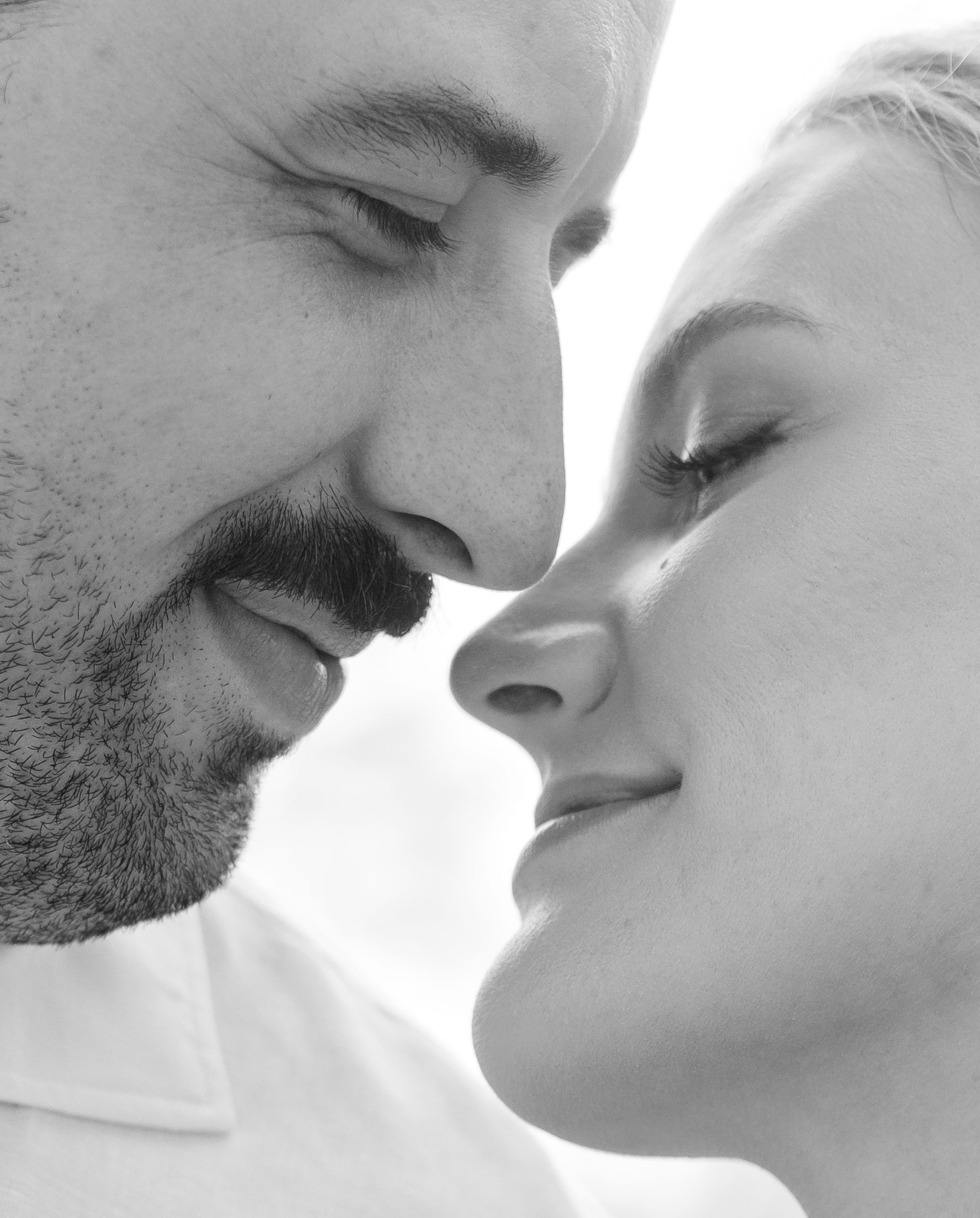 Beach engagement session, Nova Scotia, South Shore, East coast, Fog beach session, Ontario photographer, Nova Scotia Photographer, couple