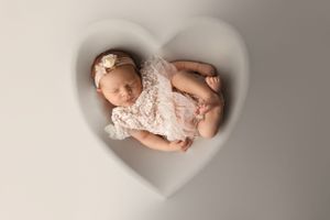 Newborn photography in Milton Keynes