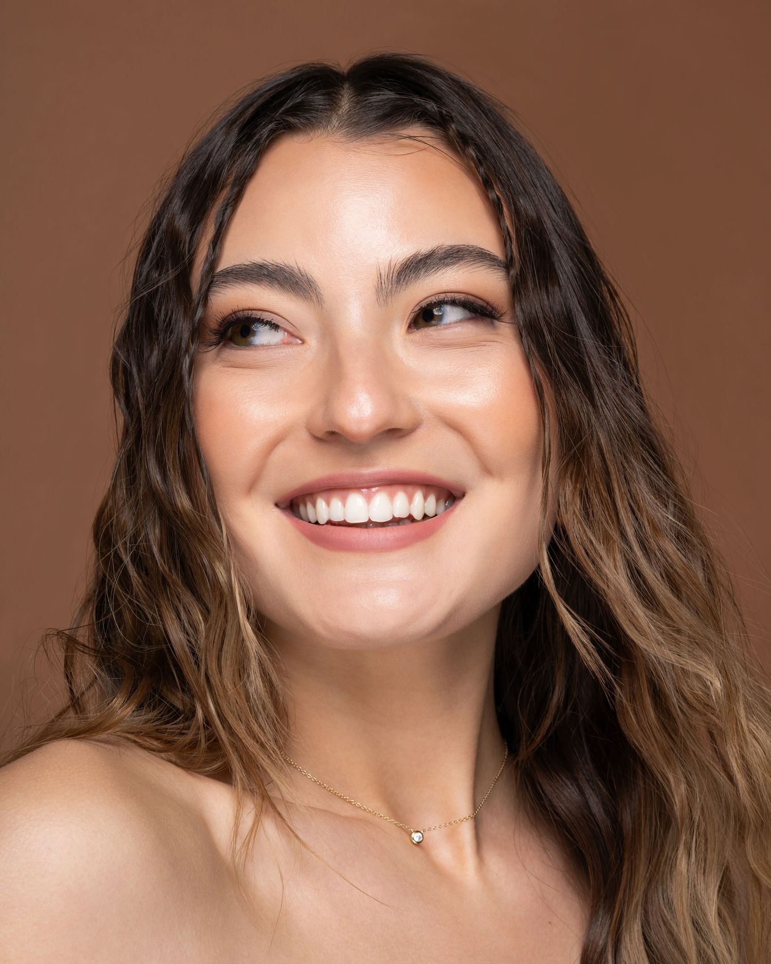Editorial makeup image showcasing precision beauty artistry.