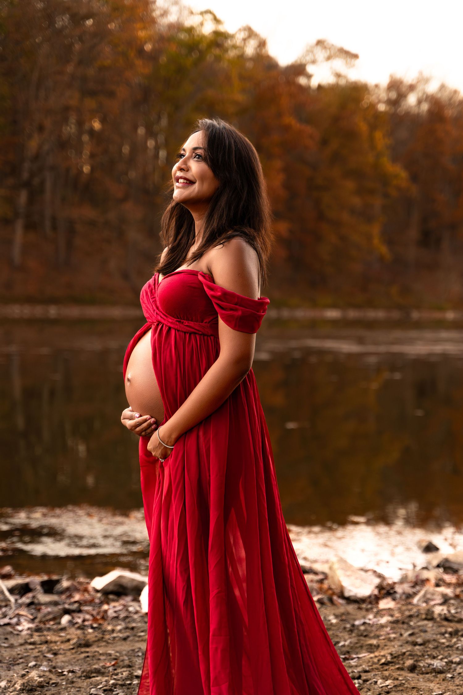 Beautiful momma posing during the maternity session
