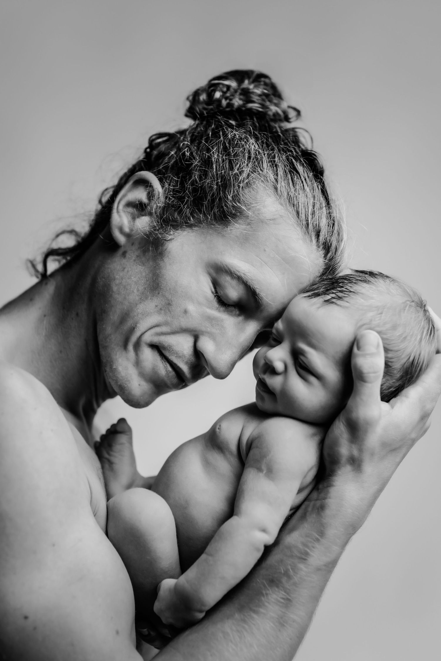 Photographie artistique Portrait naissance Papa studio à Jonzac 17500 2 rue du Four
Photographe Portraitiste de France en Charente-Maritime