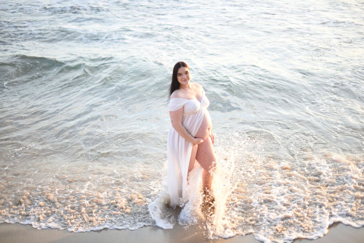 Maternity Photoshoot. Golden hour. Windansea. La Jolla. Prenatal. San Diego Maternity Photoshoot.