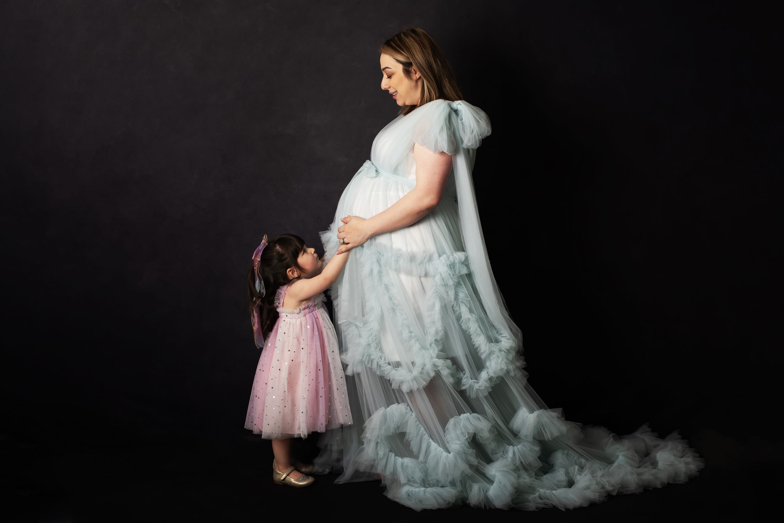 Melbourne Maternity, Newborn, Baby, Cake smash and family photographer located in South Morang Melbourne.
Baby Snapz is run by Melina Barlow