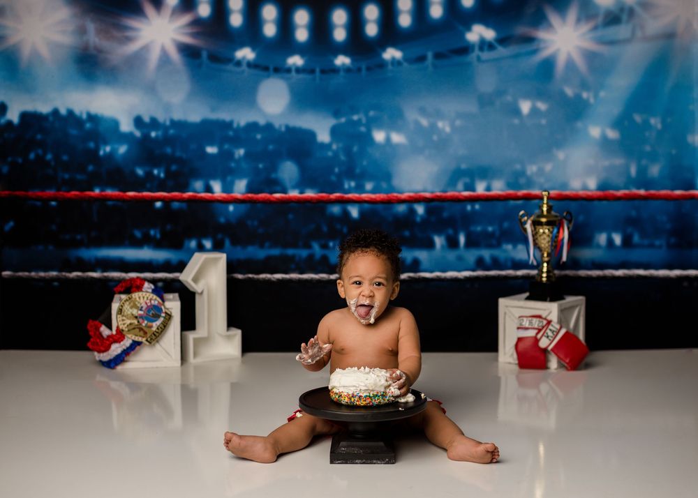Yorktown cake smash photos, cake smash portraits near me Hampton Roads milestone photography, Yorktown baby portrait studio