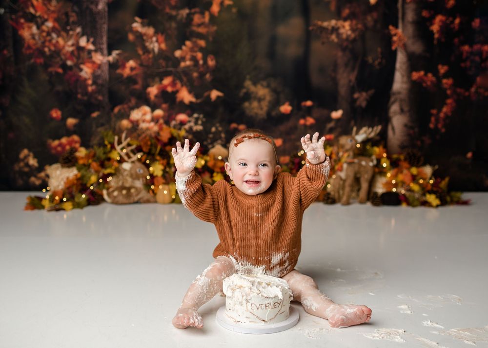 best Hampton Roads cake smash photographer, baby milestone portraits Norfolk, Hampton baby portrait studio, 1st birthday photoshoot near me