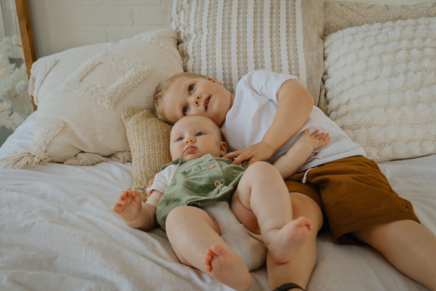 Capturing newborn, family and lifestyle
