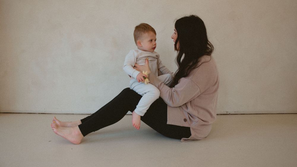 Vancouver Family and Motherhood Photographer offering candid, natural Sessions for pregnancy, newborn, breastfeeding, mommy and me sessions.