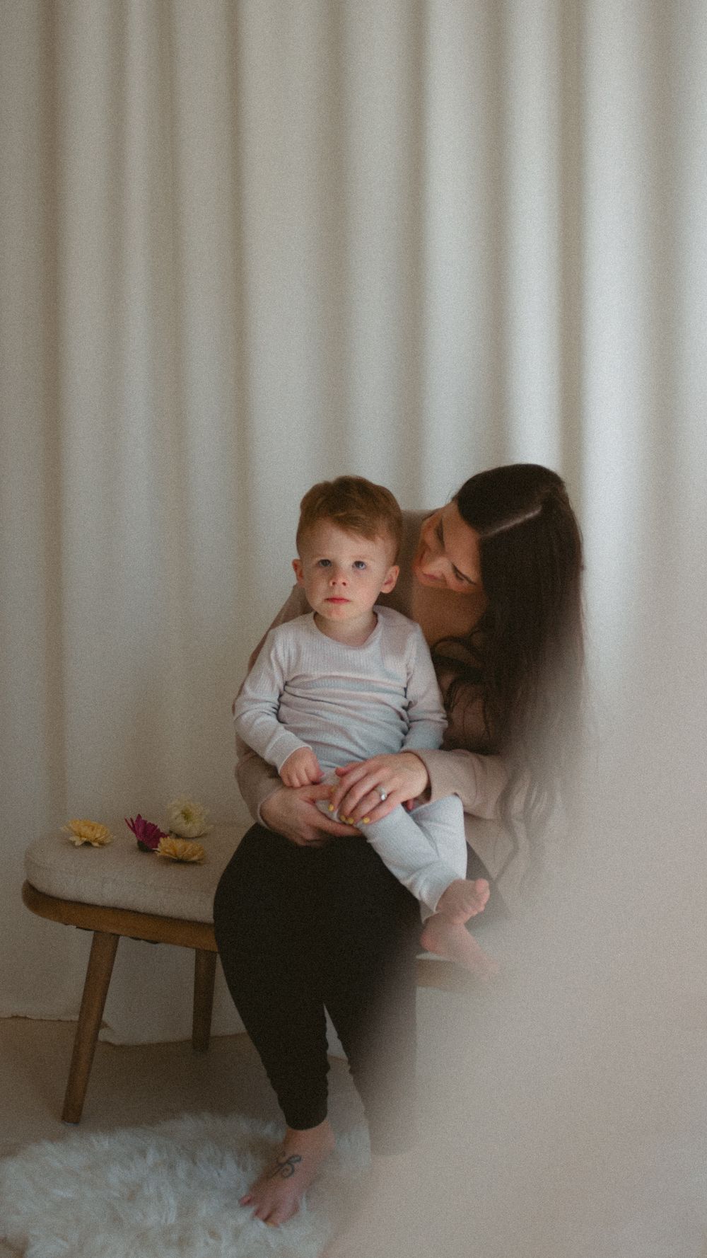 Vancouver Family and Motherhood Photographer offering candid, natural Sessions for pregnancy, newborn, breastfeeding, mommy and me sessions.