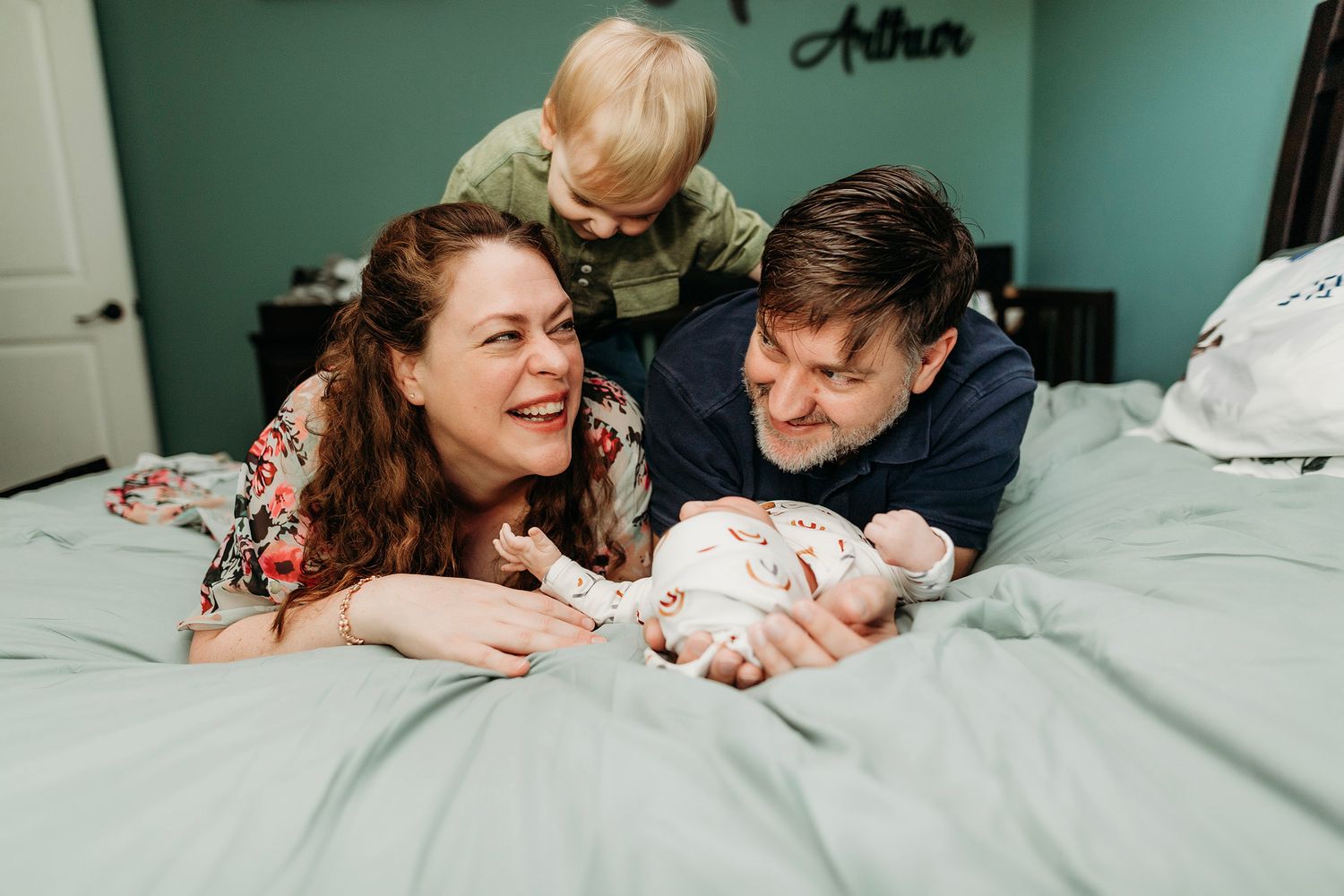 Fenton Michigan Newborn Photographer