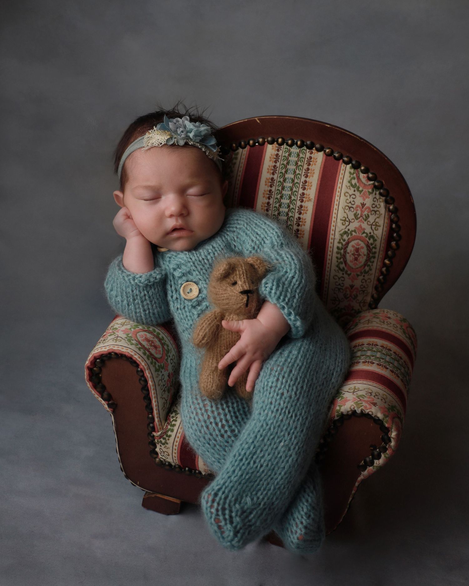 JACKSONVILLE, FLORIDA NEWBORN PHOTOGRAPHY. NEWBORN SESSION. SAINT AUGUSTINE NEWBORN PHOTOGRAPHER.