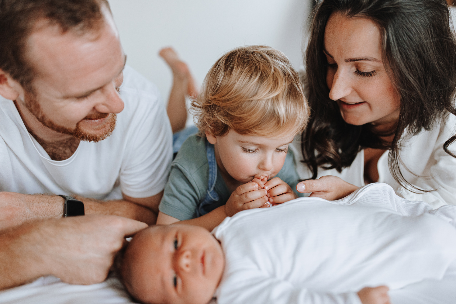 new born family photographer devon