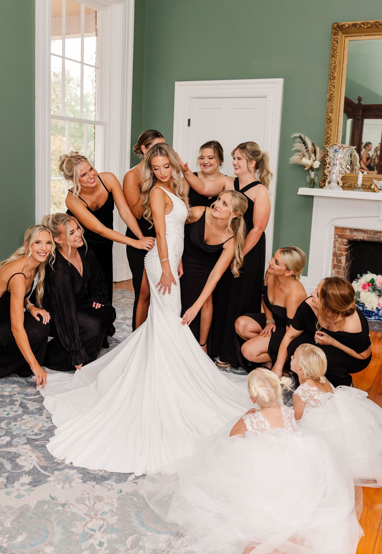 Kentucky Wedding Photographer, Kentucky Bride, Bridesmaids