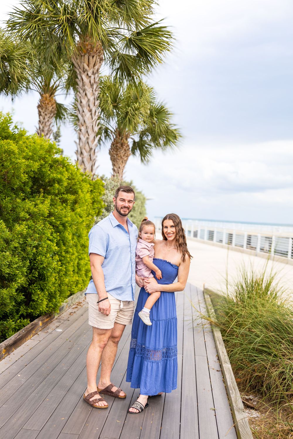 boardwalk pier family photo st petersburg fl