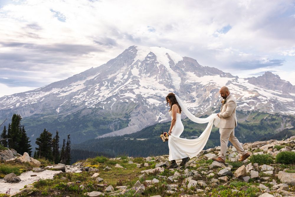 PNW adventure elopement photography