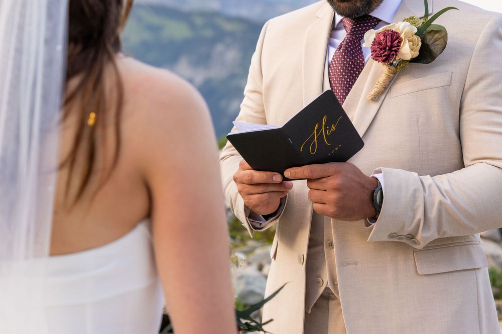 PNW adventure elopement photography