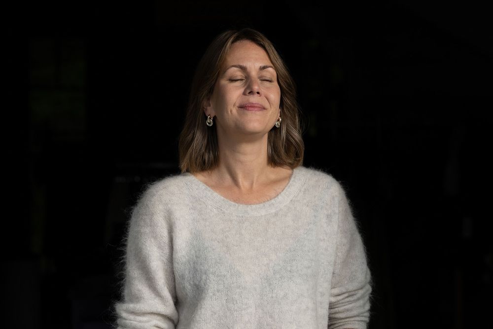 Företagsfoto av Fotograf Jessica Lindqvist - porträtt av Sofies finaste, klädbutik på Vindö.