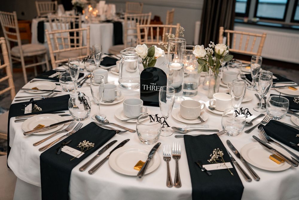 WEDDING DECOR  NORFOLK WEDDING DUNSTON HALL NORWICH BLACK TIE WEDDING