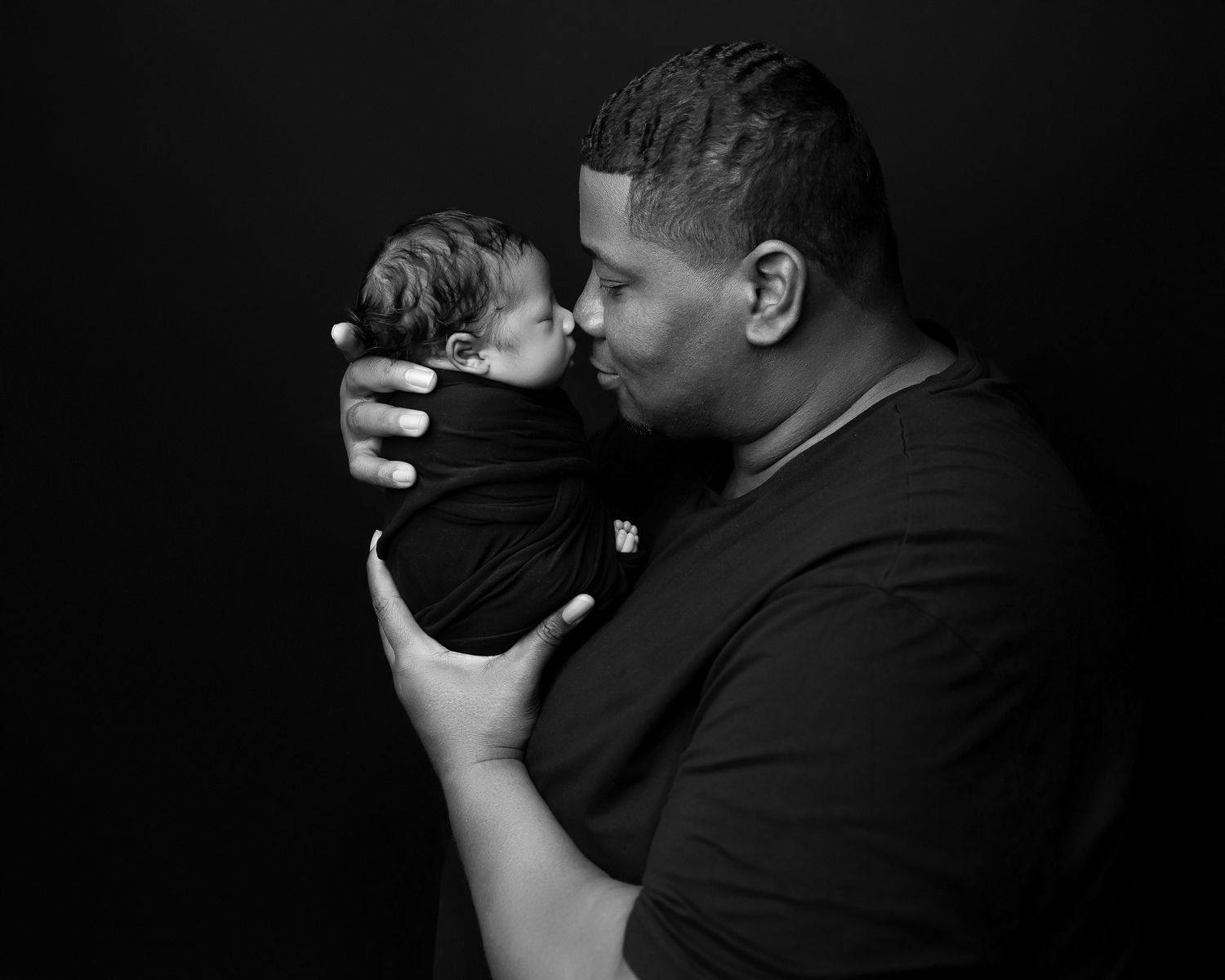 Newborn photography studio located in between Atlanta, Georgia and Birmingham, Alabama with full service photo studio.
