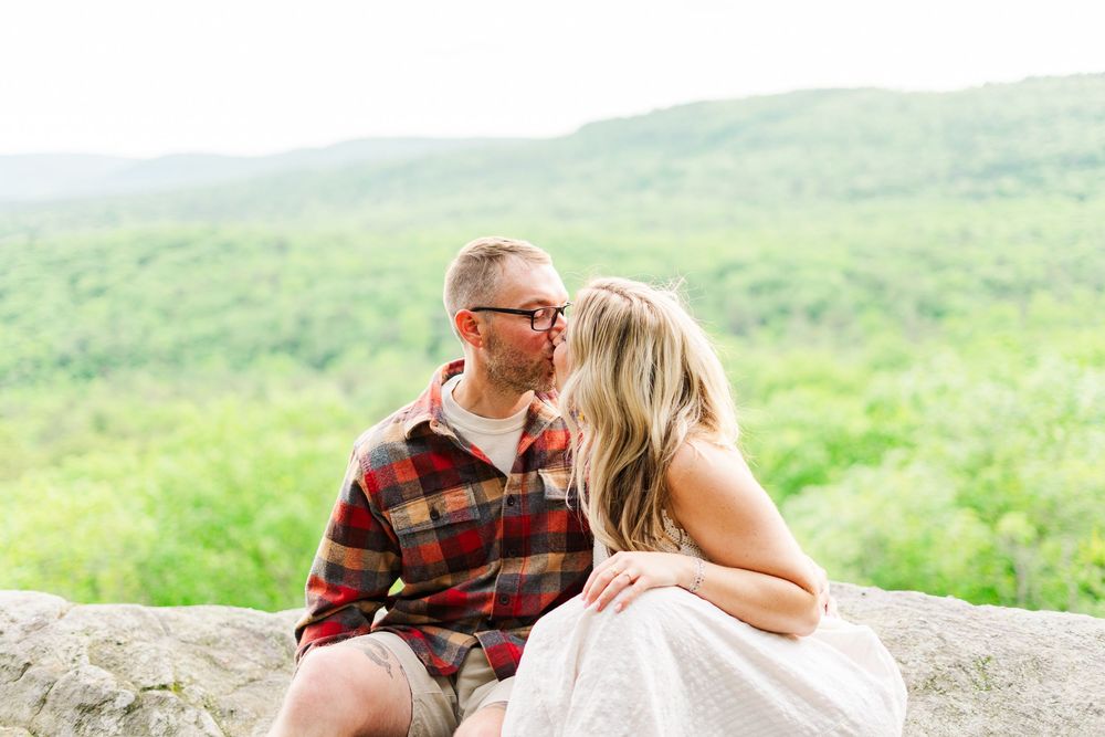 Rachel and Brandon Engagement session overlooking the scenic views