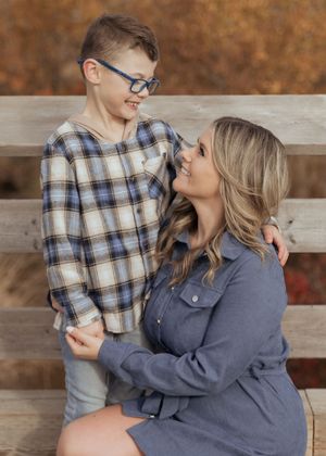 Mom and son candid moment photography in Dieppe New Brunswick, Moncton photographer, family portraits outdoors, autumn lifestyle photography