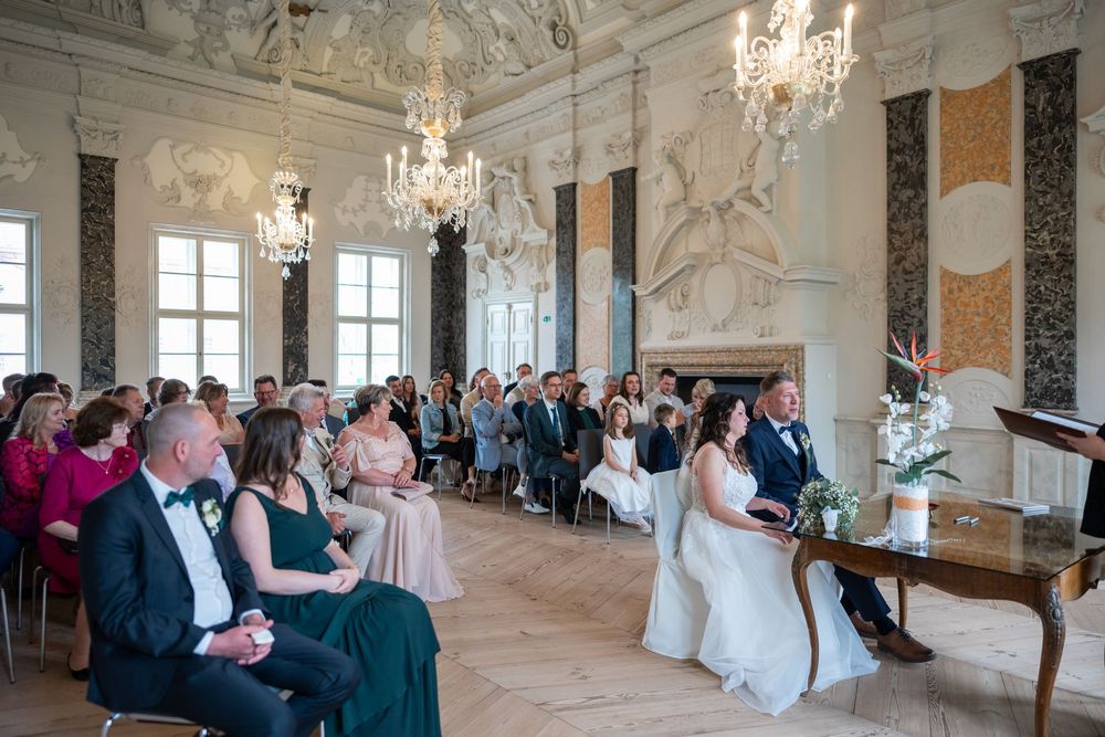 Romantisches Trauzimmer für Hochzeiten im Schloss Mirow