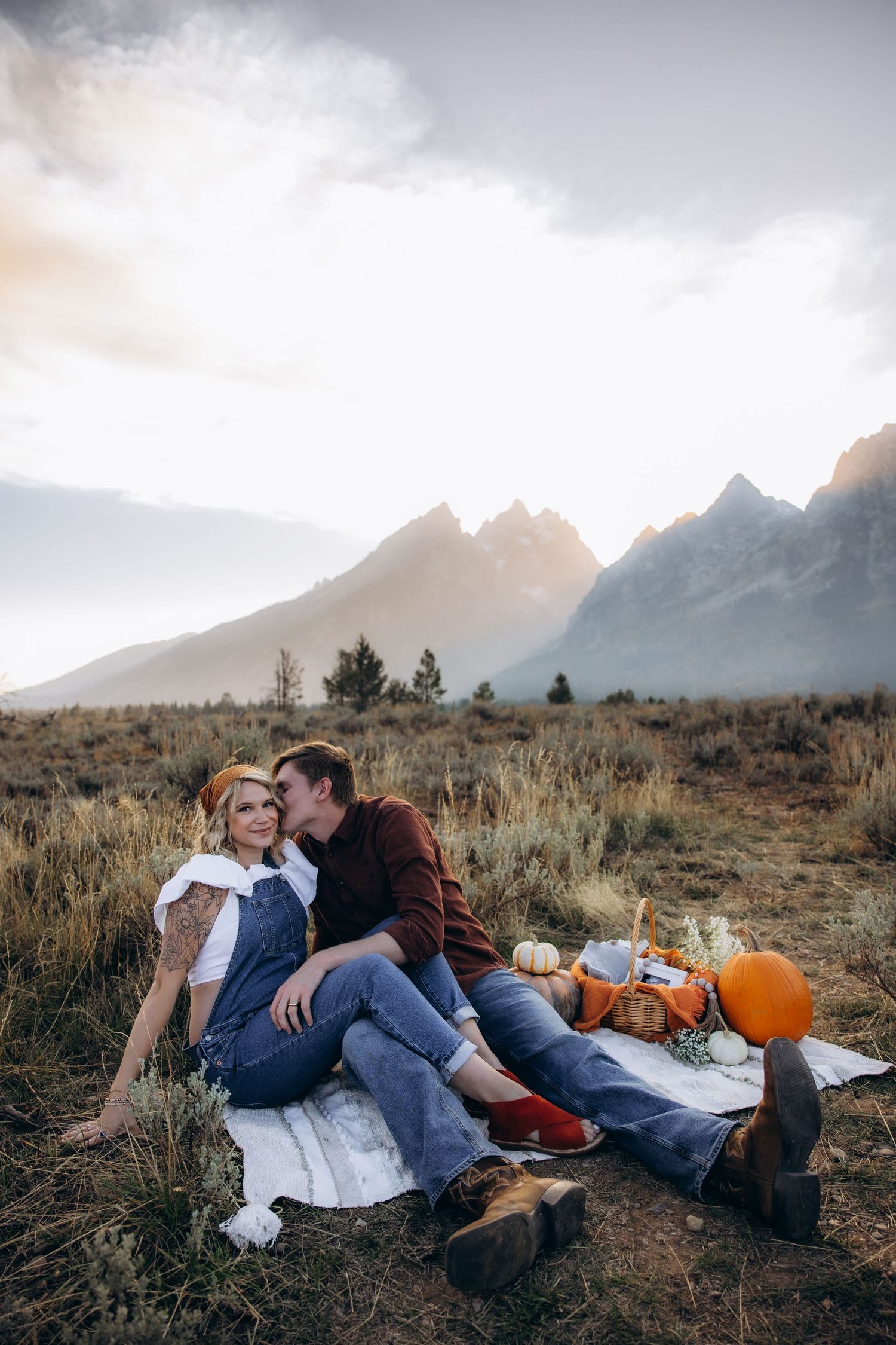maternity session Jackson hole