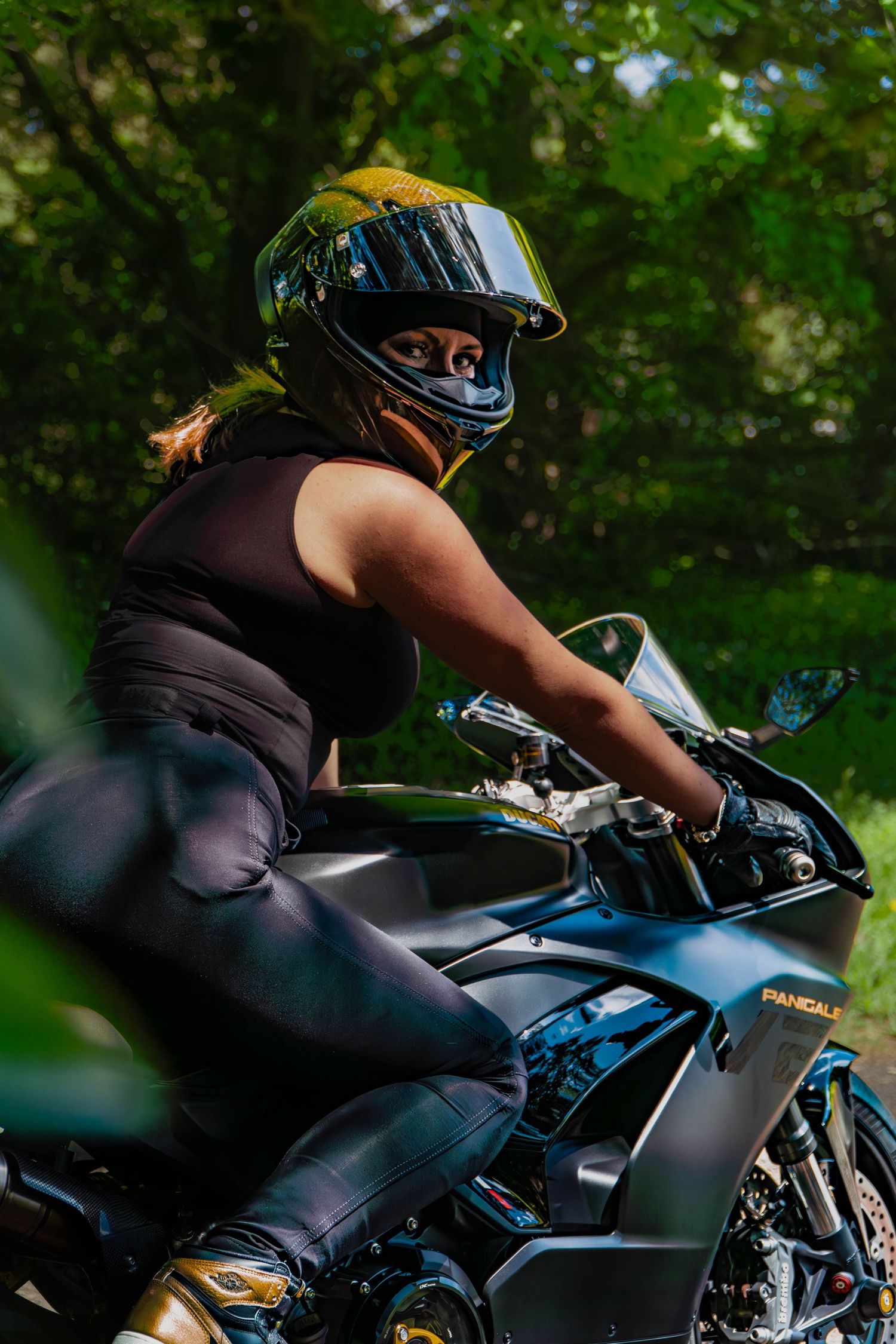 MellyDBiker by FXLSE Media - Wollongong and Sydney Australia based, professional motorsport and portrait photography service.
