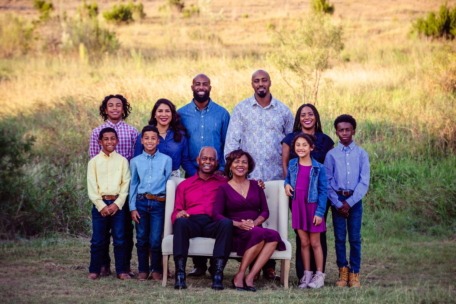 Multi-family sessions, family portraits, and Maternity portraits tailored to you. Serving New Braunfels, Austin & Surrounding areas.