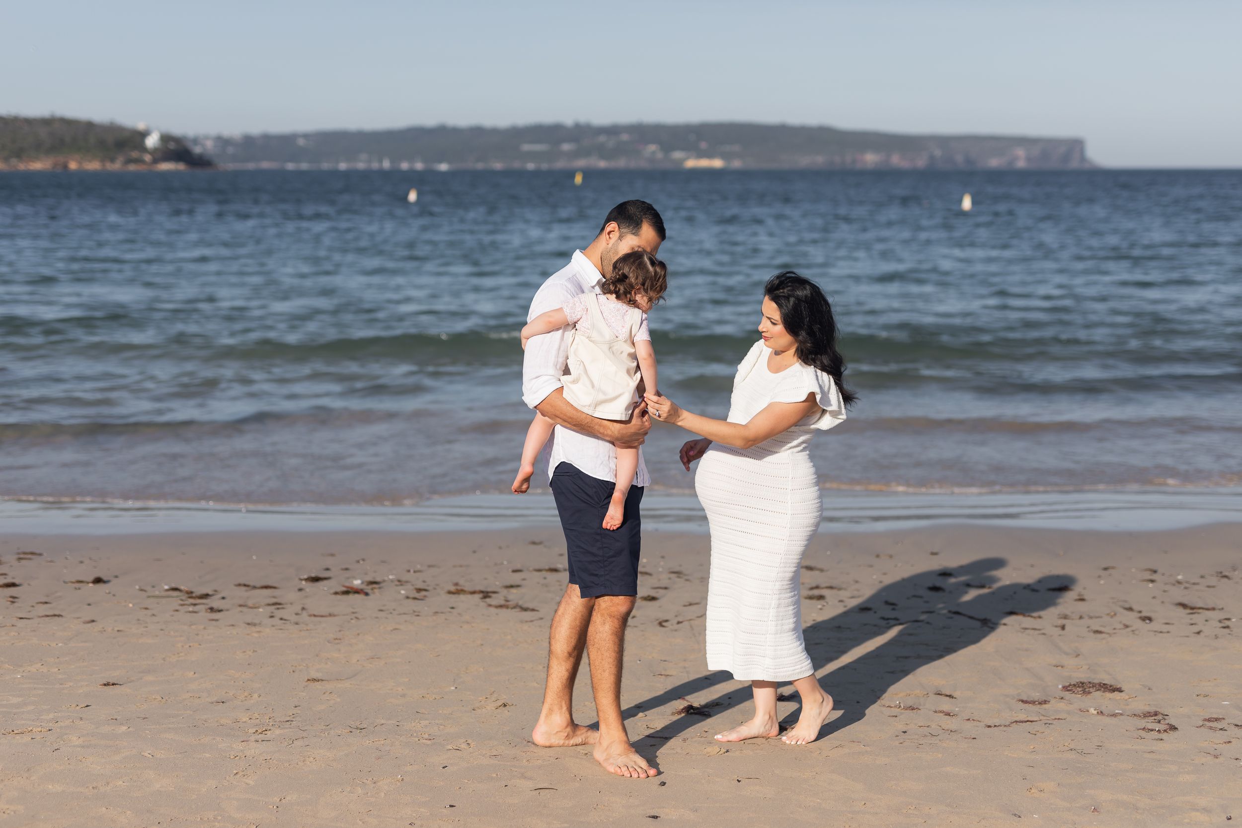 Family candid photos in sydney, maternity and child family photos