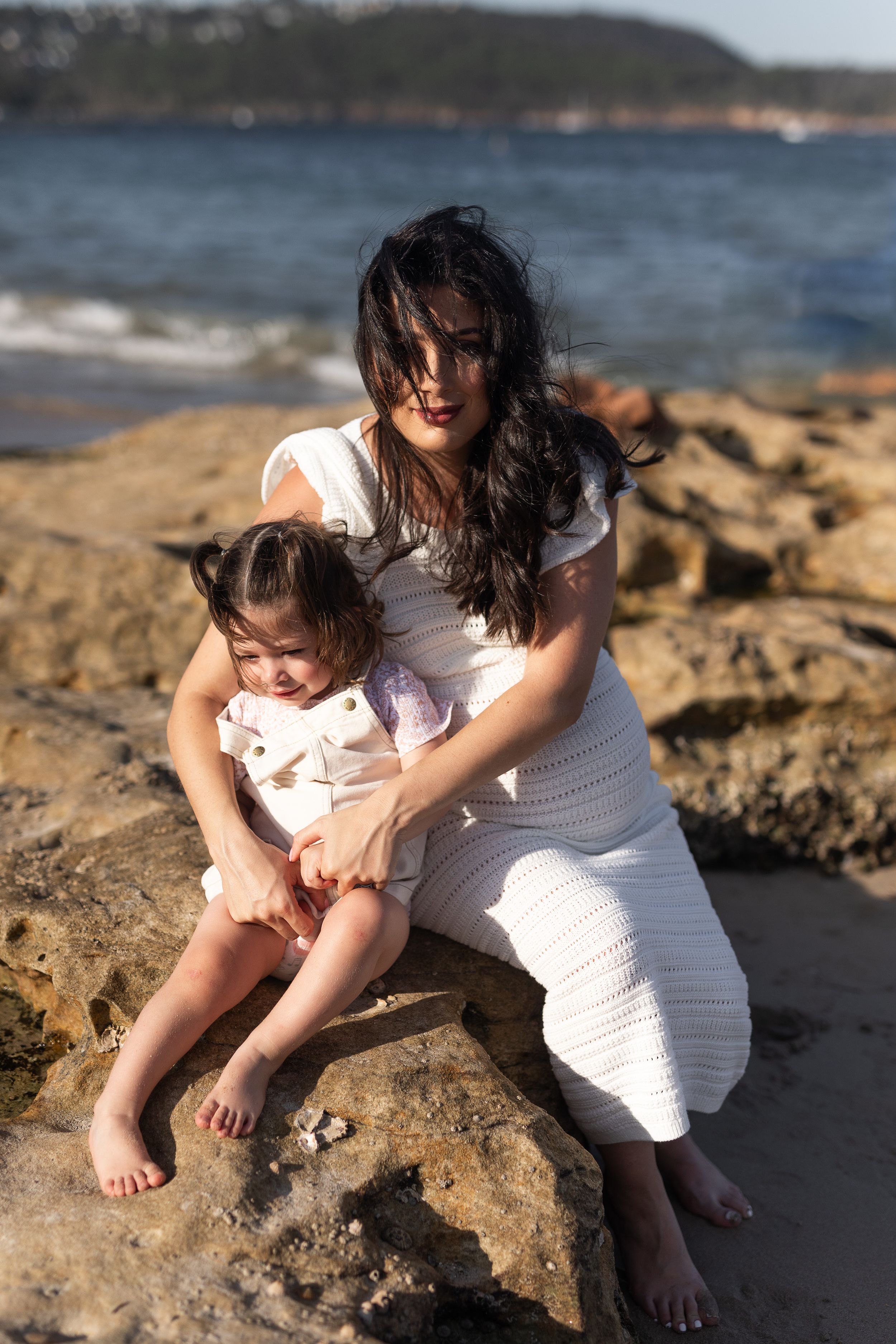 Family candid photos in sydney, maternity and child family photos