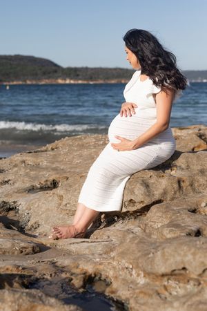 Family candid photos in sydney, maternity and child family photos
