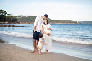 Family candid photos in sydney, maternity and child family photos