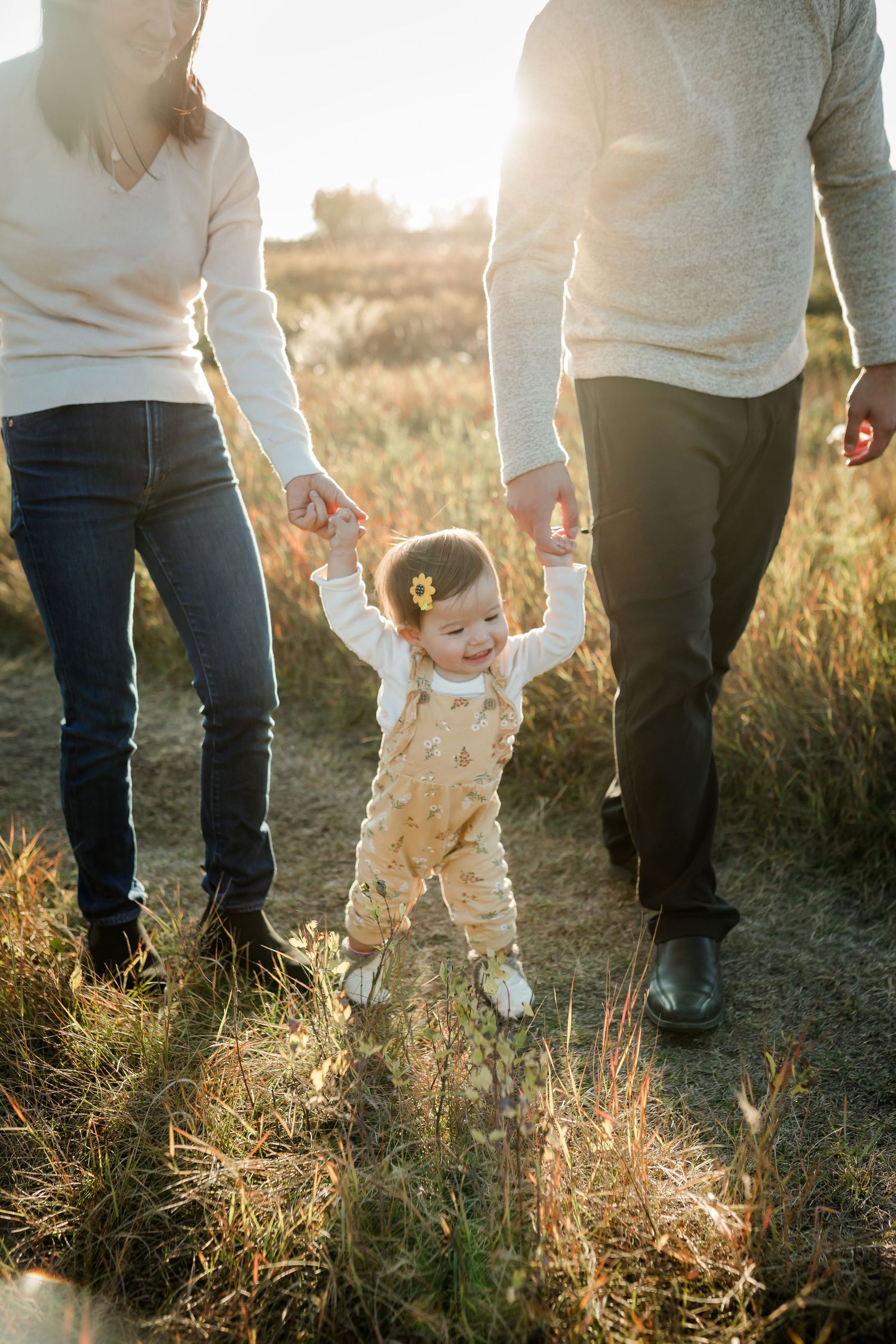 Beautiful fall family photos in Fish Creek Park, Calgary by lifestyle photographer Love & Sunshine Photography.