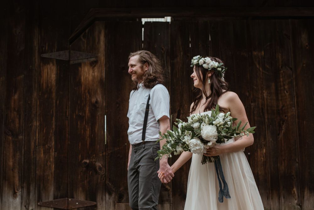 Rustic barn wedding photo in Black Saddle Barn by a Documentary Wedding Photographer and Photography Coach in Muskoka and NortBbay.