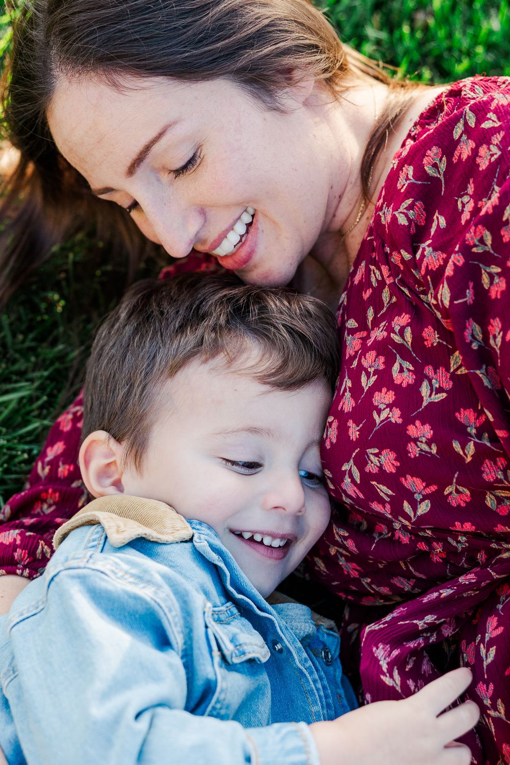 Family photo session with children using movement