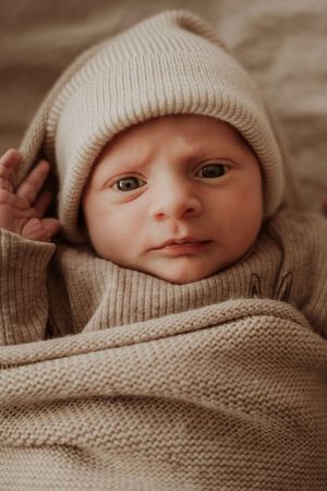 Fotograaf Brabant Oss Den Bosch Uden fotografie baby newborn newlife newbornshoot gezinsshoot borstvoeding mama momlife Sis&So