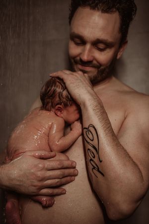 Fotograaf Brabant Oss Den Bosch Uden fotografie baby newborn newlife newbornshoot gezinsshoot borstvoeding mama momlife Sis&So