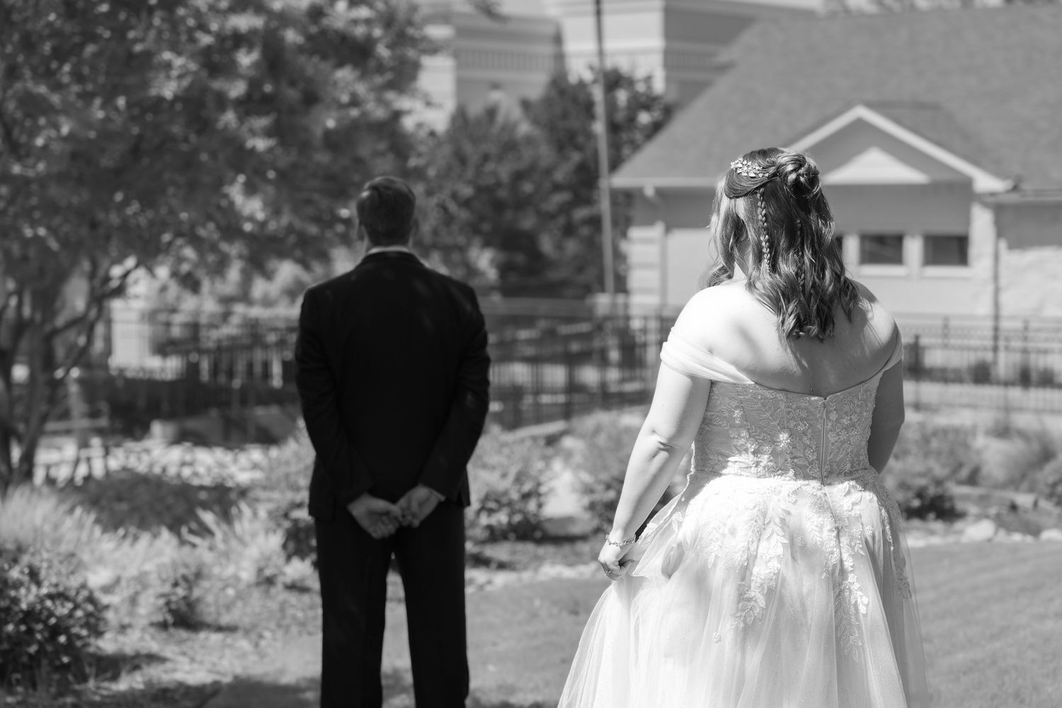 wedding photography Fort Worth Dallas bride groom bridal party poses wedding dress natural airy style Southlake Texas wedding photographer