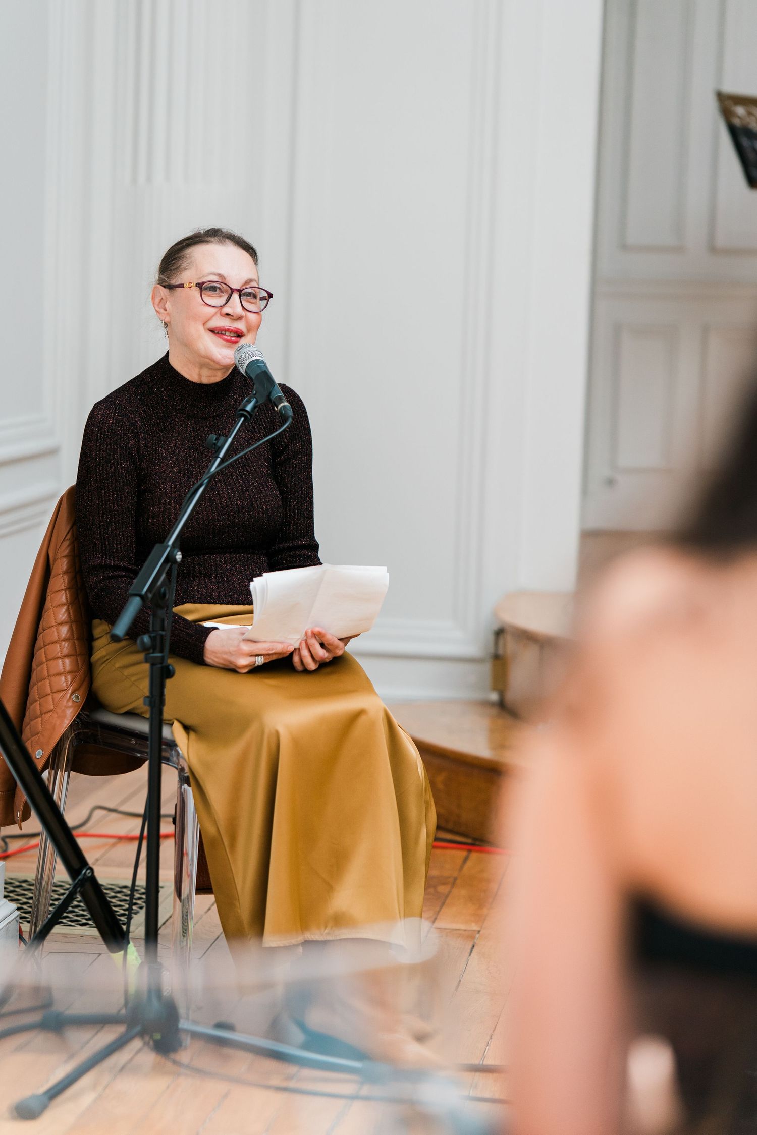 Prise de parole lors d’une conférence de presse organisée à la Salle Gaveau