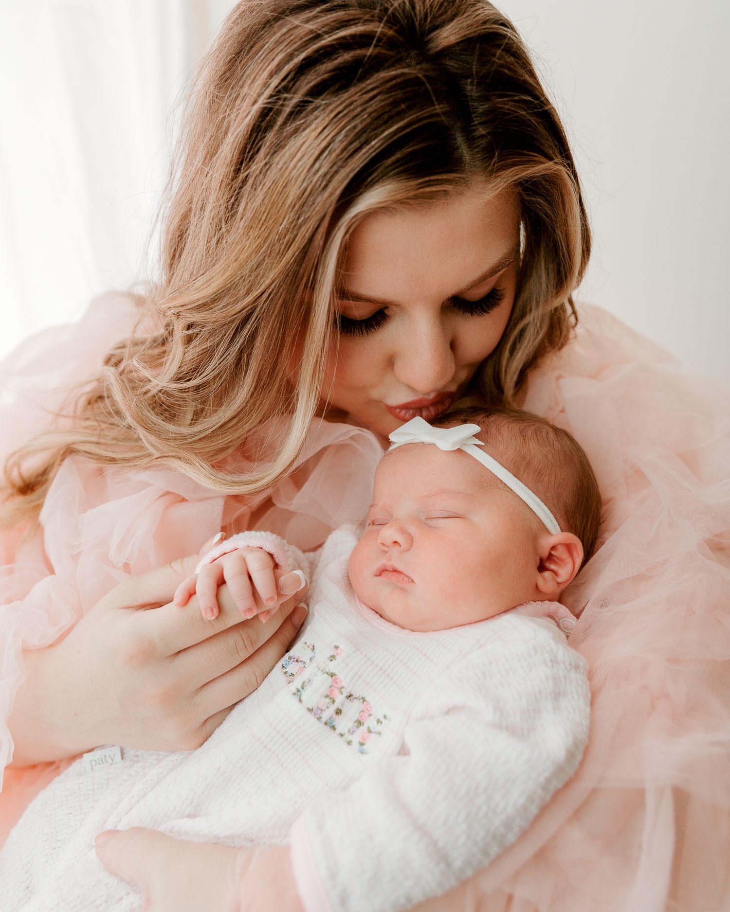 In-home newborn photography East Texas Tyler Lindale Mineola Motherhood Photographer