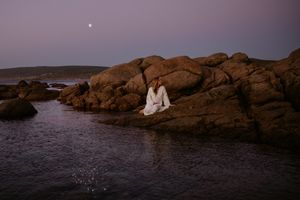 Rockingham Family, Maternity, Newborn Photographer
blue hour maternity