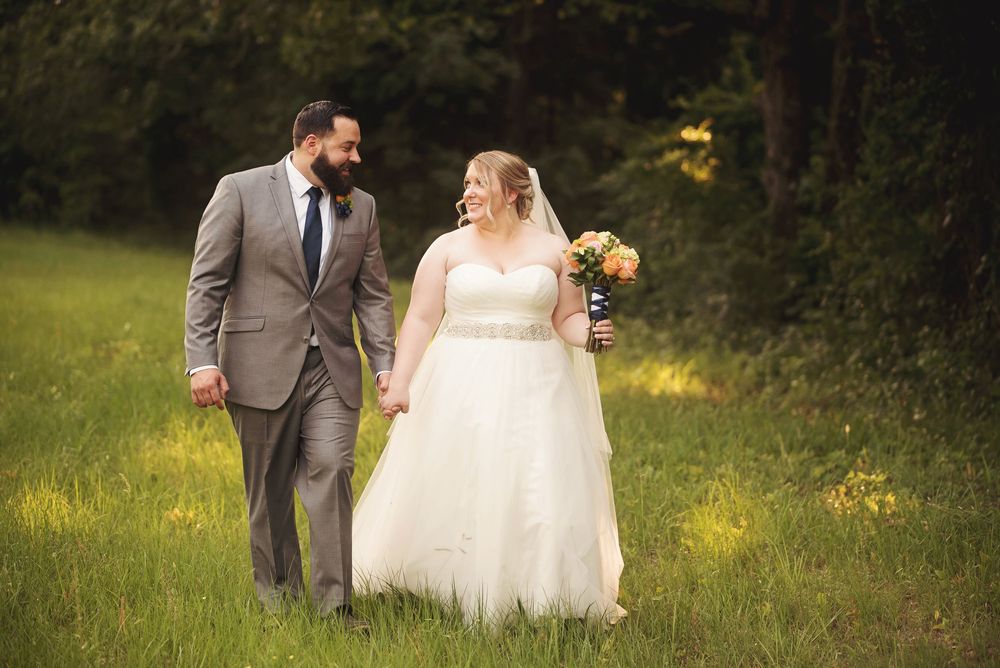 Affordable Wedding Photographer in East Texas Cedar Creek Lake Area Engagement Portrait Maternity Traci Lynn Photography studio elopement