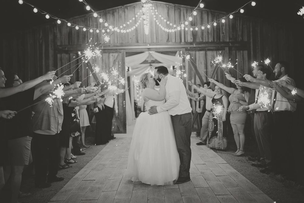 Affordable Wedding Photographer in East Texas Cedar Creek Lake Area Engagement Portrait Maternity Traci Lynn Photography studio elopement