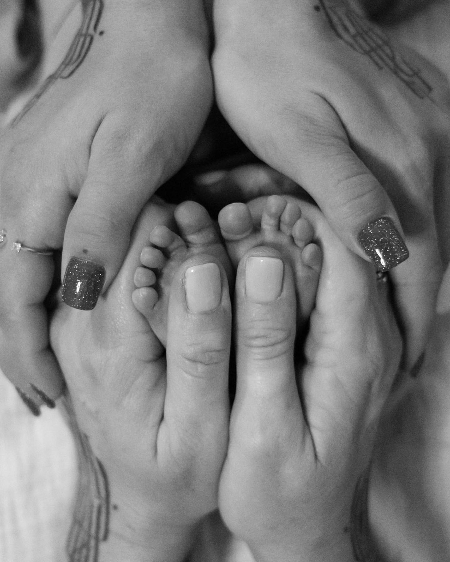 Photographe famille à Nice, portrait parent et enfant en studio professionnel