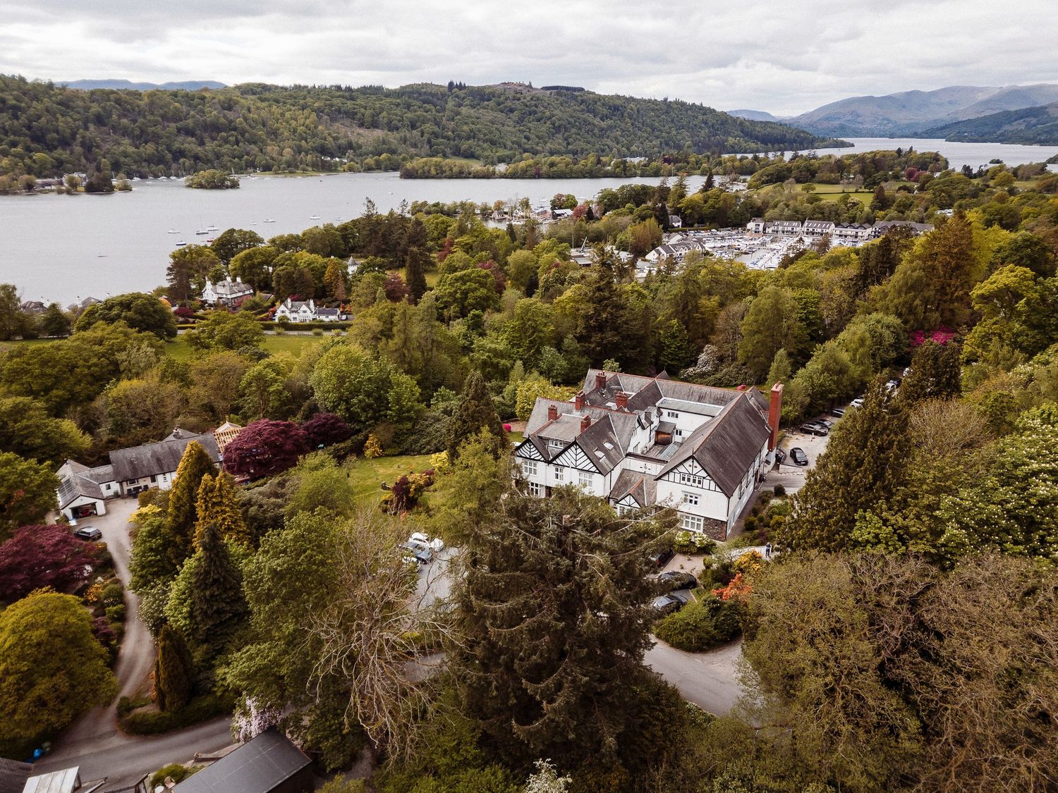 Lindeth Howe country house wedding venue in the Lake District